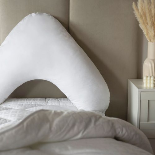 1800x1200_fitbox-hotel_suite_filled_v_shape Hotel Suite Luxury V-shape Pillow