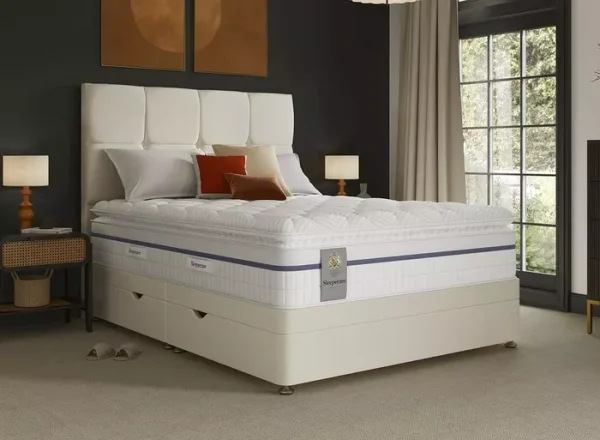 135-01522_main-shot_01_zenith-4200-mattress Sleepeezee Zenith 4500 Combination Mattress